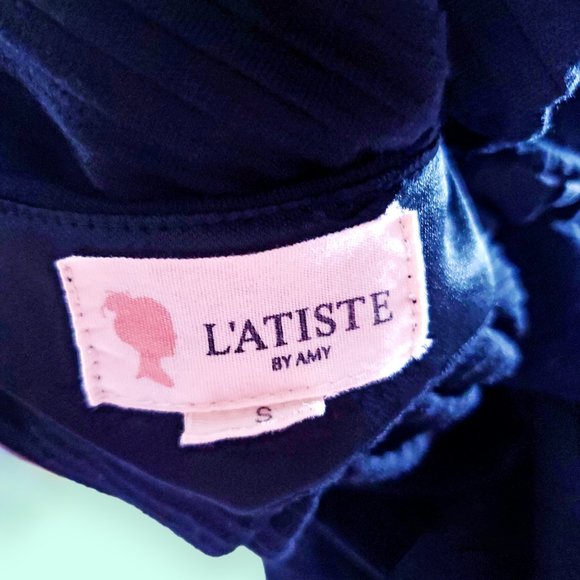 Boutique Little Black Dress with Heart-Cutout & Pleats S - Picture 6 of 7